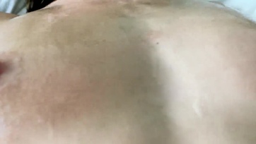 Amatőr tini cicus szétkefélve Thumb