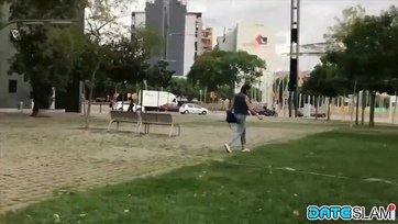 Apolonia Lapiedra a 18 esztendős barna bőrű tini megbaszva Thumb