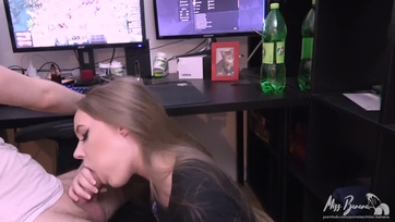 Szajhám élvezésig szopott Thumb