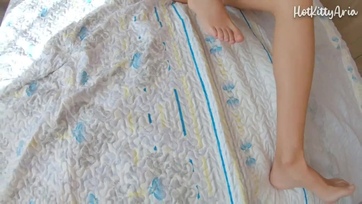 Misszionárius pózban reszeltem szanaszéjjel a begyes ribancomat és ráejakuláltam a pocijára Thumb