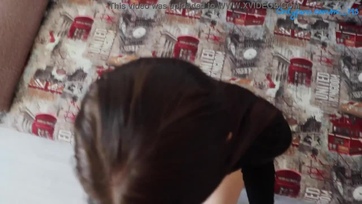 Benyomta a szerszámát a mostoha húgicája puncikájába majd rendesen meghágta és teleélvezte Thumb