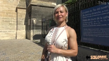 Faszéhes dús keblű milf anyuska a ligetben levadászva aztán a lakásban vadul fingón farkalva Thumb